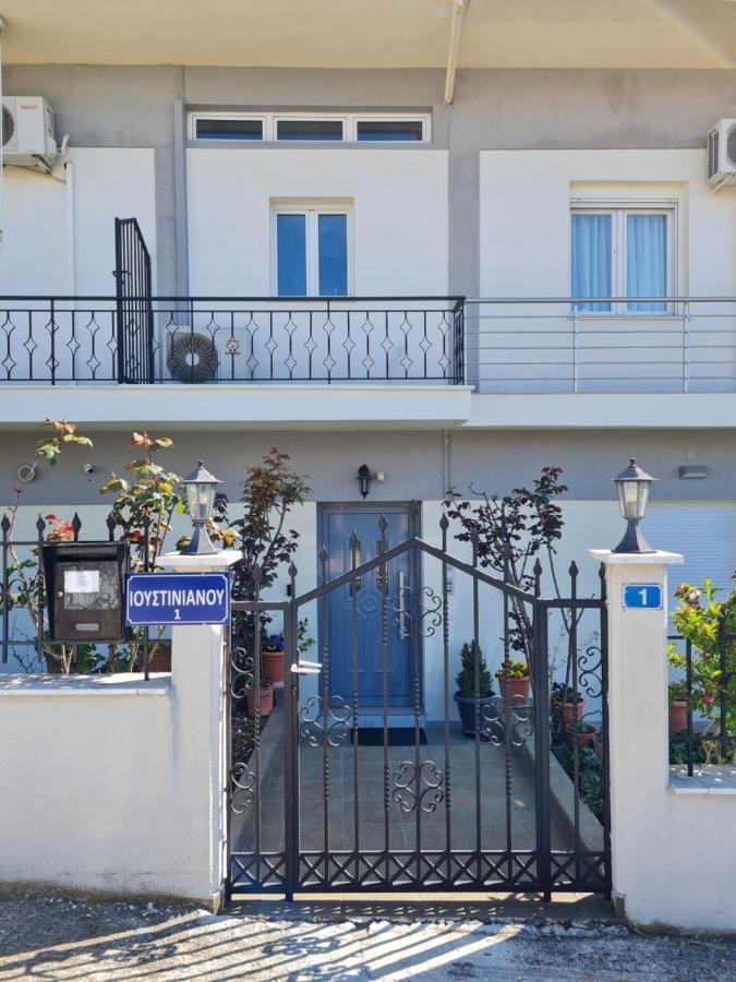 Apartment Le-lia's Place